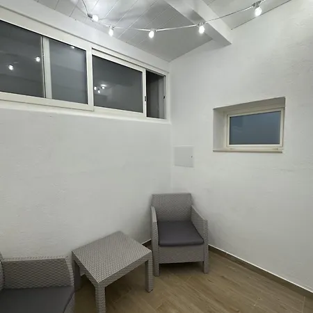 아파트 Apulia White House 59