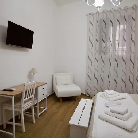 Apulia White House 59 *