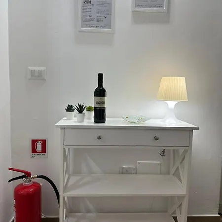 아파트 Apulia White House 59 *