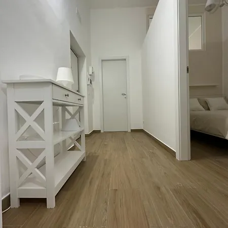 Apulia White House 59 Bari