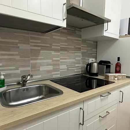 Apulia White House 59 *