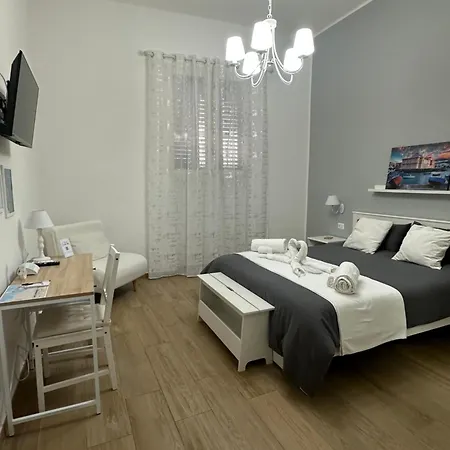 Apulia White House 59 *